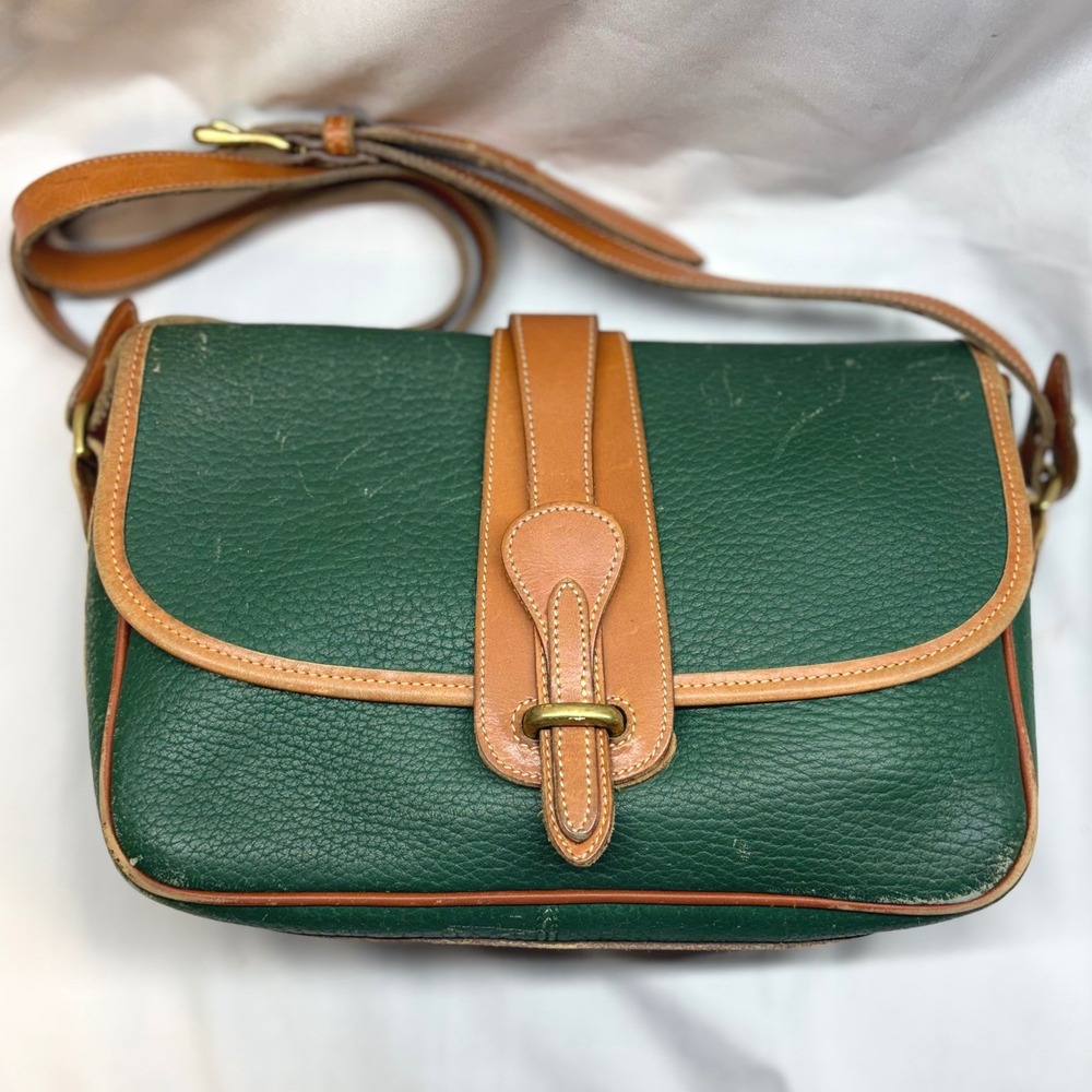 Dooney & Bourke Crossbody Bag Womens Medium Green Fair Vintage Leather Flap